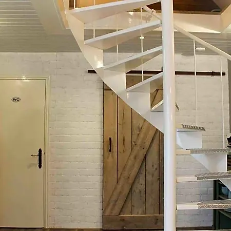 Pats Bed and Breakfast 4*