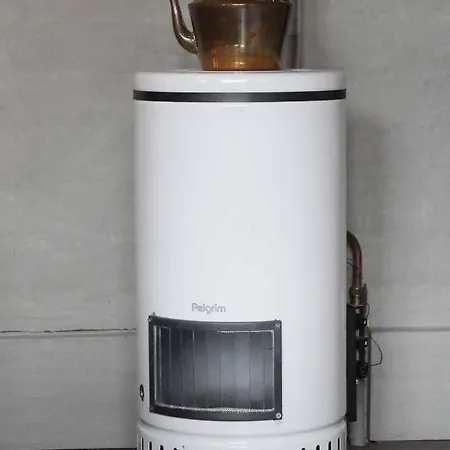 Pats Bed and breakfast 4*